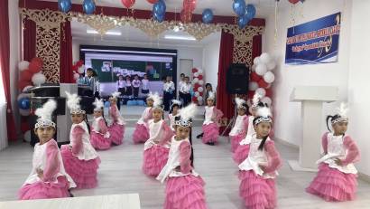 “Балдәурен” бірлестігінің 01-24 қазан аралығында  ұйымдастырған “САПАЛЫ БІЛІМ. ТИІМДІ ЖОСПАР. НӘТИЖЕЛІ САБАҚ” айлығының жабылу салтанатынан көріністер